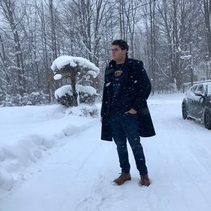 Meet your Posher, Zachery